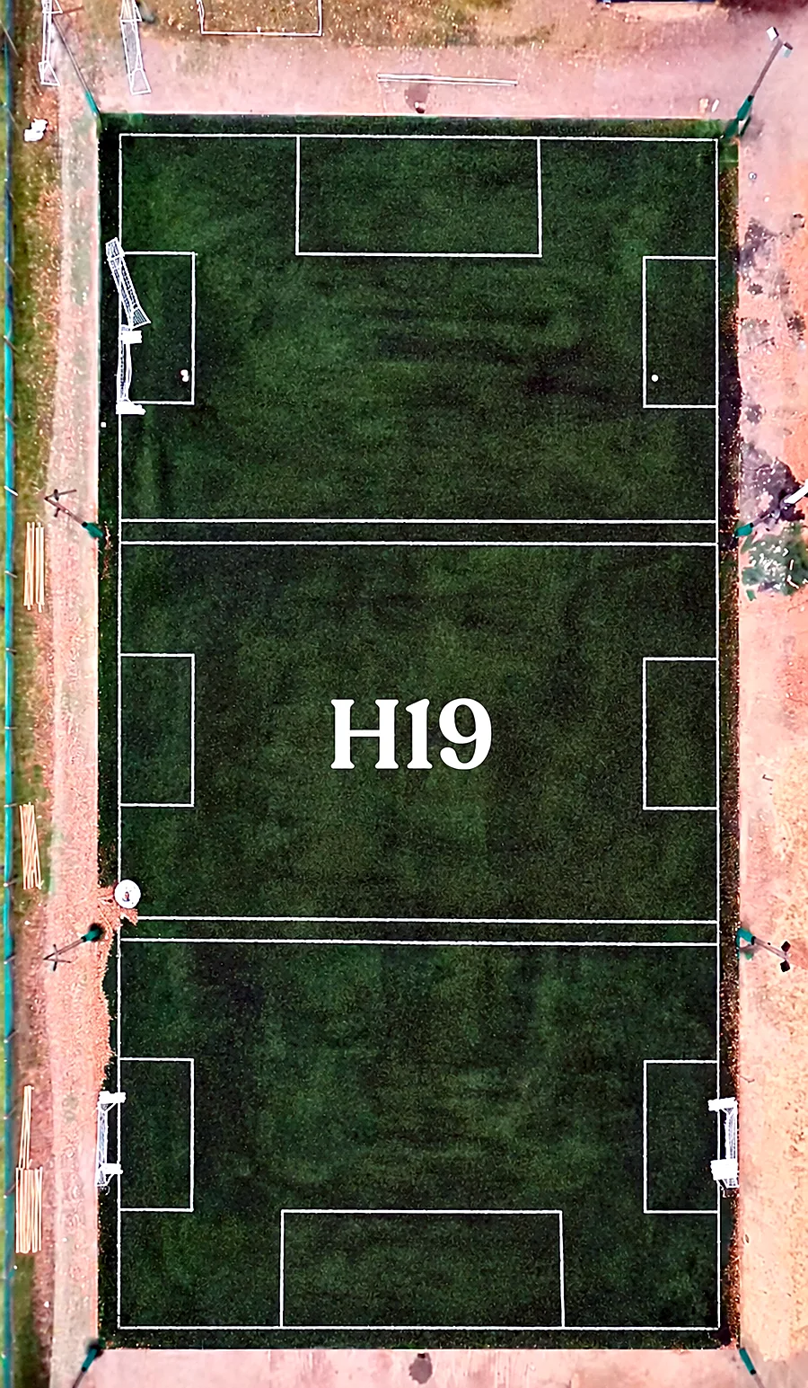 Vista aérea de la cancha principal de Hoyo 19